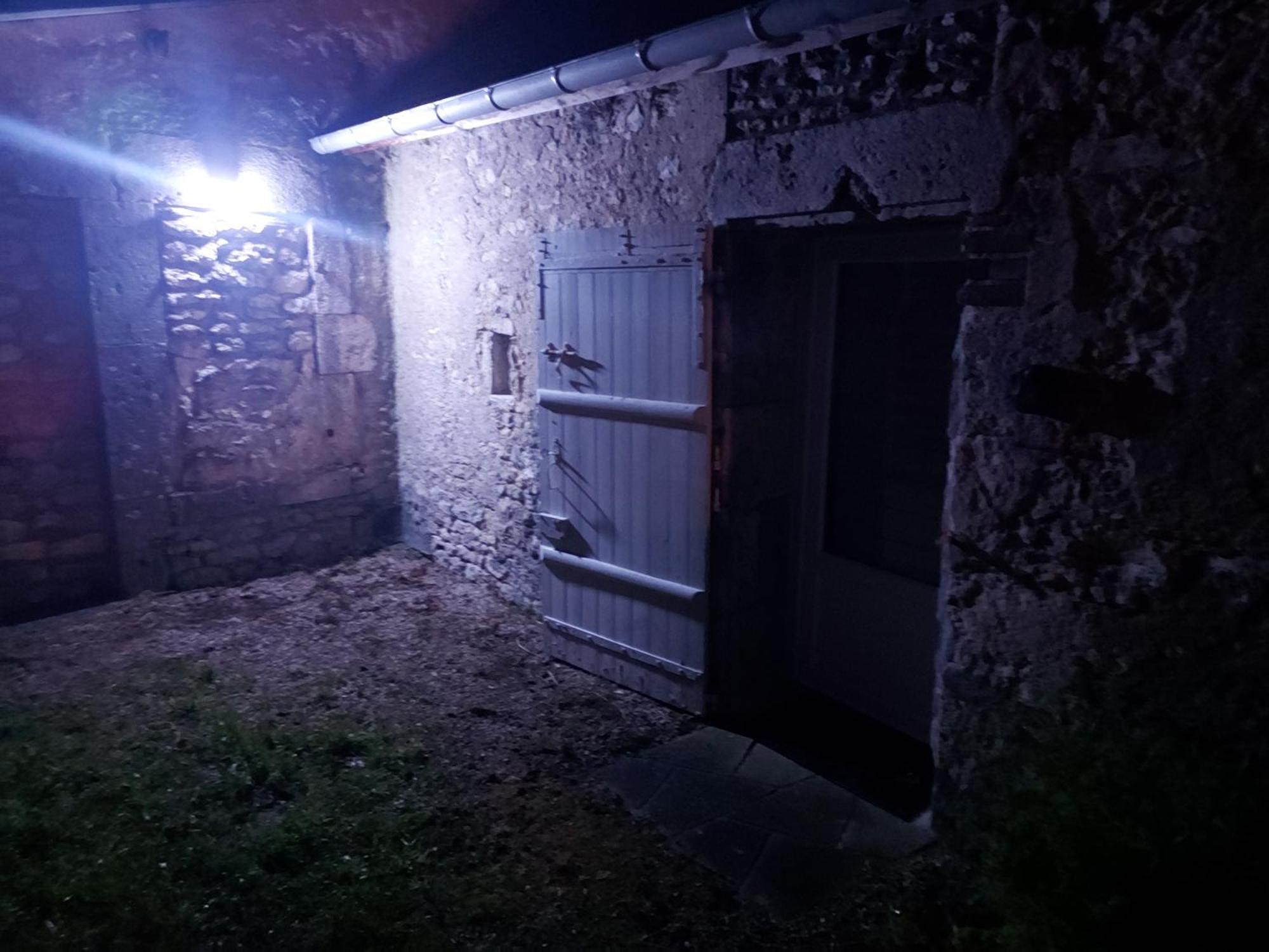 Au Chant Des Grenouilles Patay Dış mekan fotoğraf